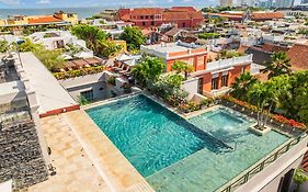 Bastion Luxury Hotel